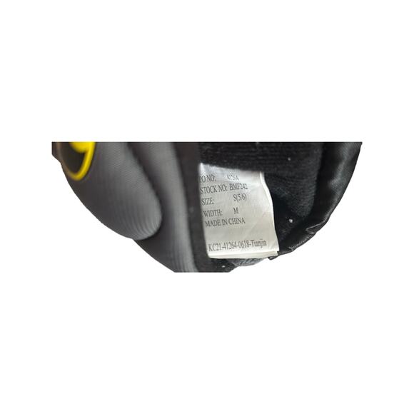 Kid's Batman Booties Size Small (5-6) Cape Winter Boots - Picture 5 of 7